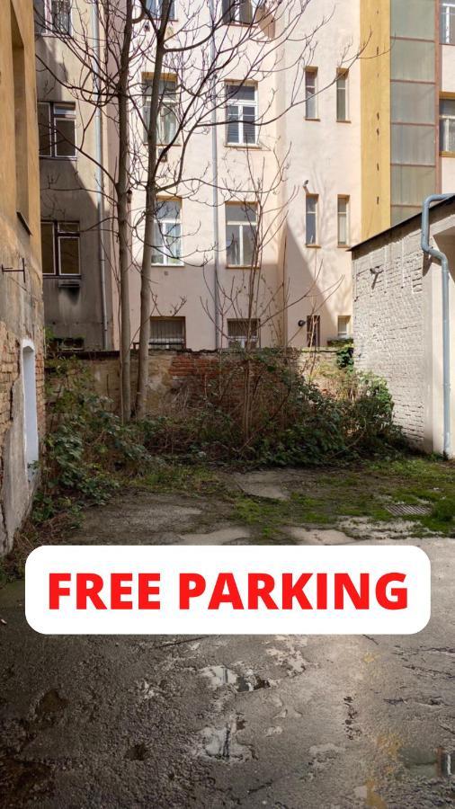 Lovely Prague Havanska - With Free Parking エクステリア 写真